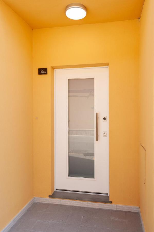 Lemon'S Apartment Elmas Εξωτερικό φωτογραφία